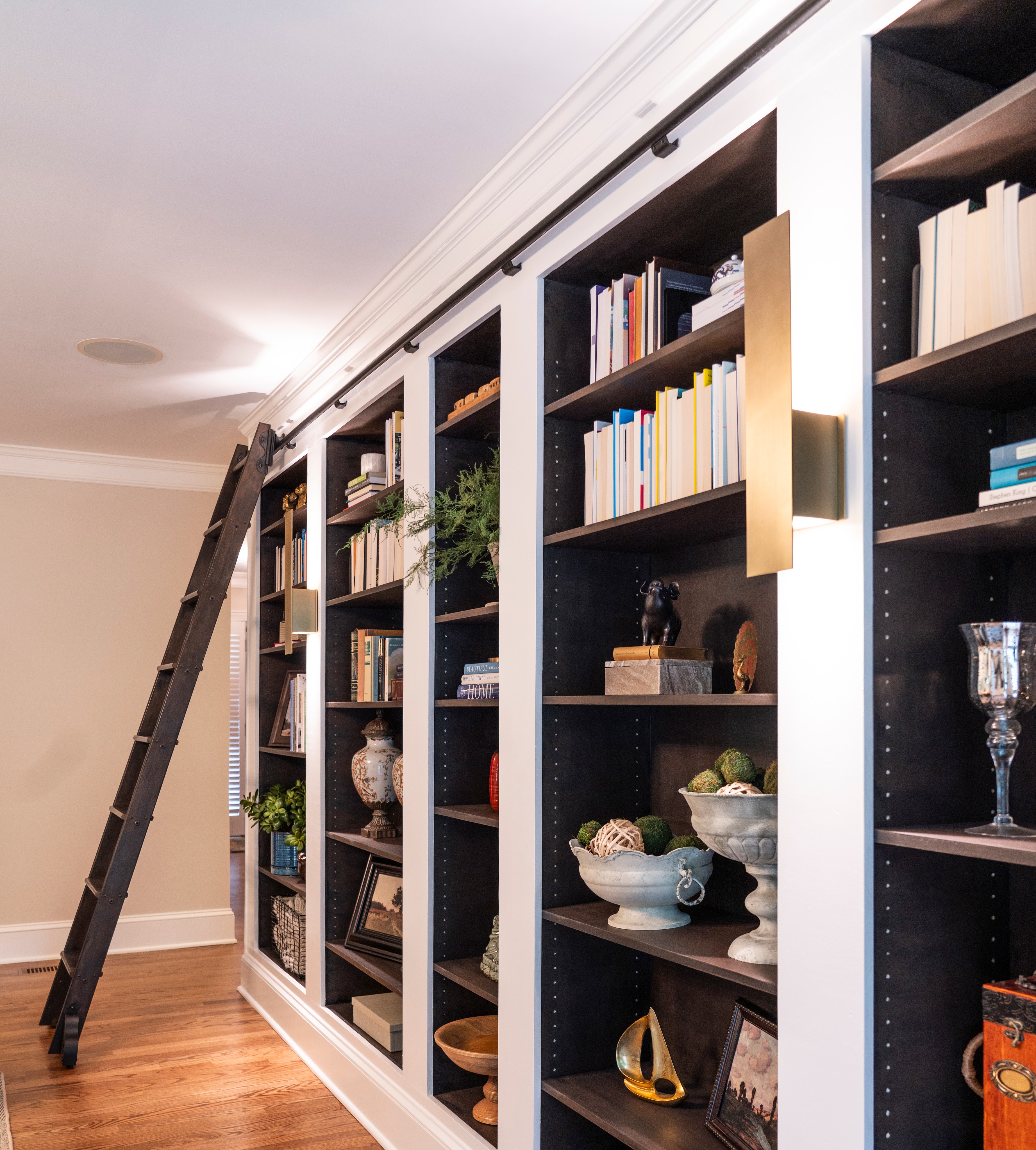 Building a library ladder wall
